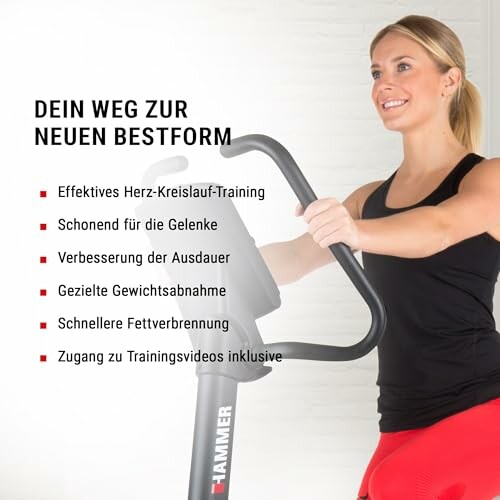 Frau trainiert auf einem Fitnessgerät