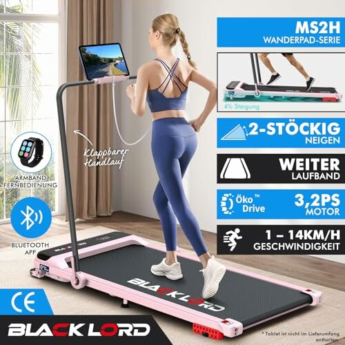 Frau läuft auf einem Laufband mit Tablet-Halterung.